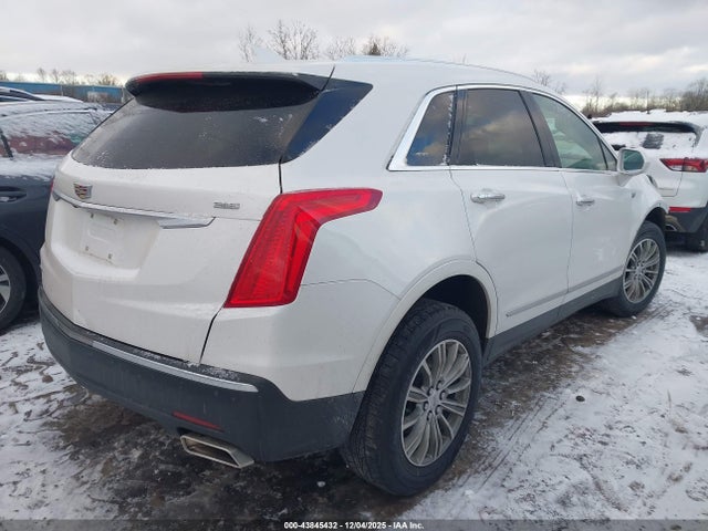 2018 CADILLAC XT5 1GYKNDRS3JZ232153 Photo 3