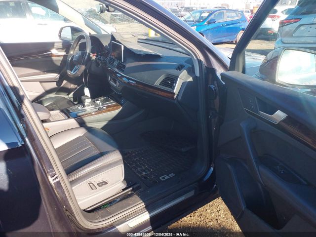 2019 AUDI Q5 WA1BNAFY5K2078577 Photo 4