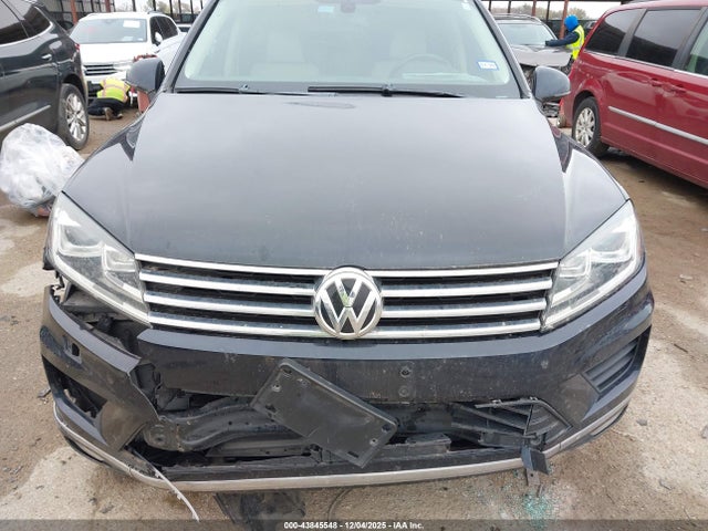2015 VOLKSWAGEN TOUAREG WVGEF9BP3FD002261 Photo 5