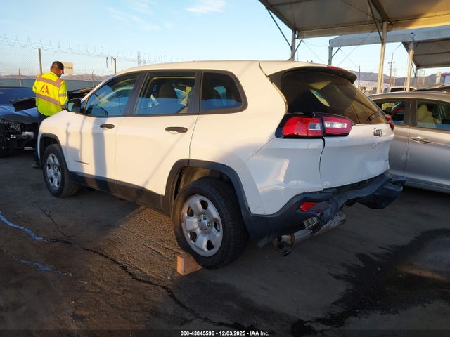 1C4PJLAB5HW654417 Jeep Cherokee