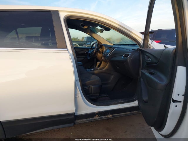 Продаж на аукціоні авто 2021 Chevrolet Equinox Awd Lt, vin: 3GNAXUEV2MS137720, номер лоту: 43845599