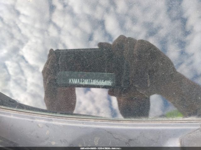 2018 NISSAN ROGUE KNMAT2MT1JP555415 Photo 8