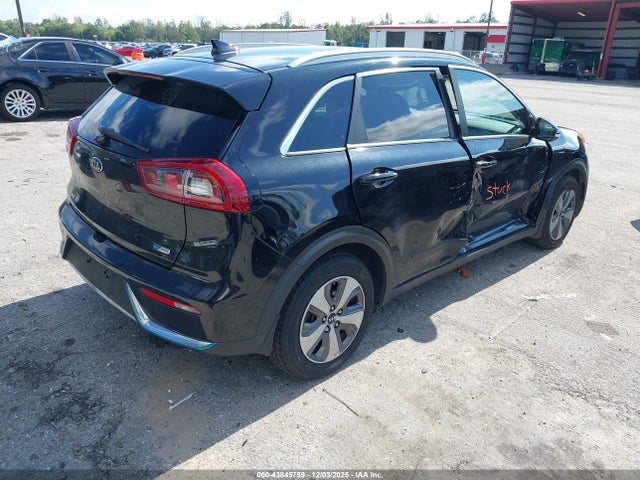 2019 KIA NIRO PLUG-IN HYBRID KNDCD3LD6K5236224 Photo 3
