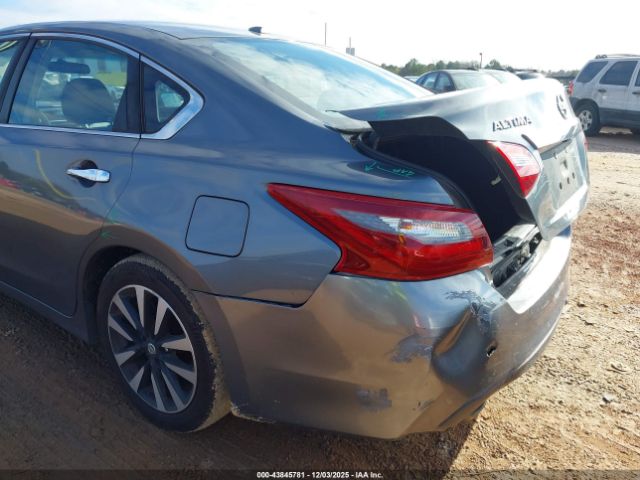 2018 NISSAN ALTIMA 1N4AL3AP8JC122023 Photo 5