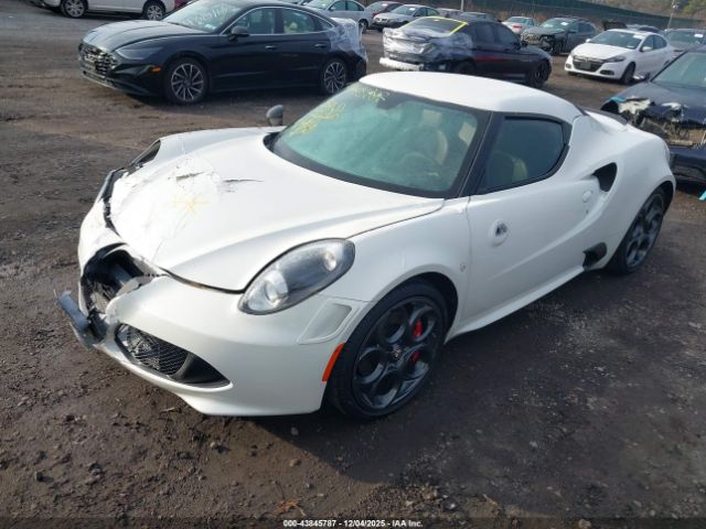2015 ALFA ROMEO 4C ZARBAAC43FM144806 Photo 1