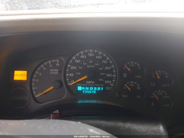 Продажа на аукционе авто 2001 Chevrolet Tahoe Lt, vin: 1GNEK13T21R147730, номер лота: 43845792