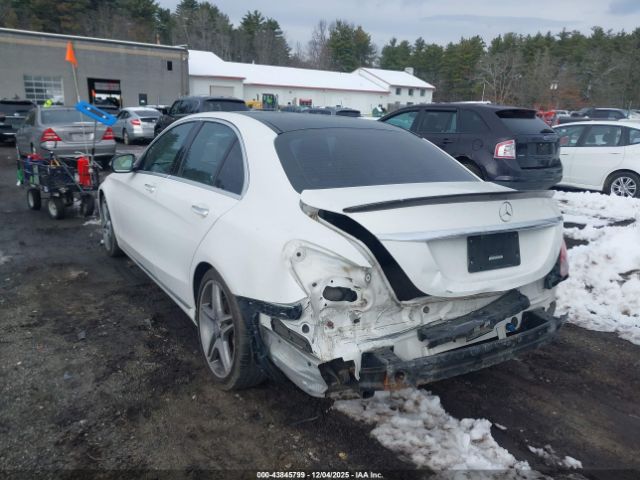 2016 MERCEDES-BENZ C 300 55SWF4KB4GU112289 Photo 2