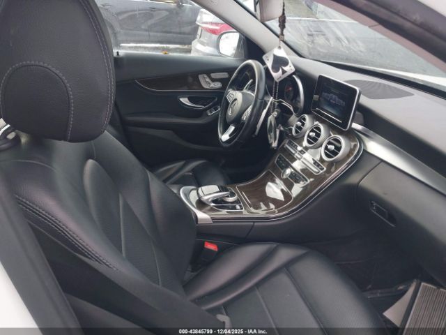 2016 MERCEDES-BENZ C 300 55SWF4KB4GU112289 Photo 4