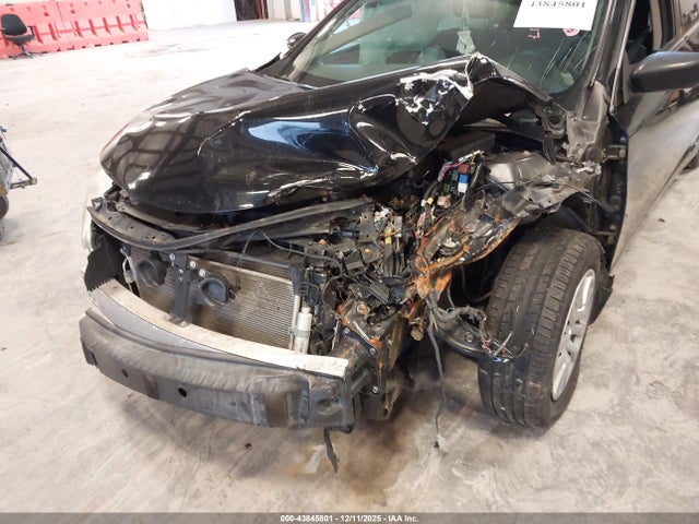 Продажа на аукционе авто 2015 Nissan Altima 2.5 S, vin: 1N4AL3AP8FC413922, номер лота: 43845801