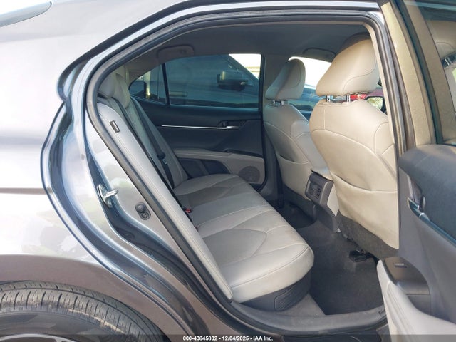 4T1F31AK4MU548603 Toyota Camry Xle Hybrid