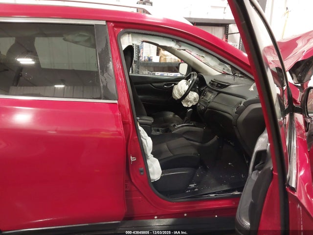 JN8AT2MV2HW252410 Nissan ROGUE SV