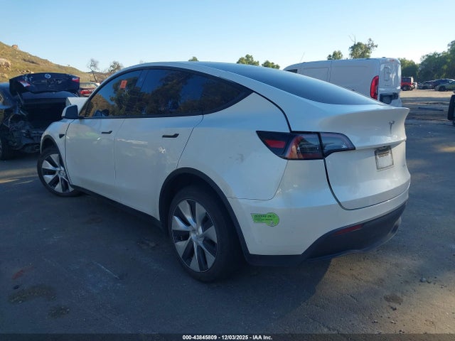 43845809 :رقم المزاد ، 7SAYGAEEXPF774389 vin ، 2023 Tesla Model Y Awd/long Range Dual Motor All-wheel Drive مزاد بيع