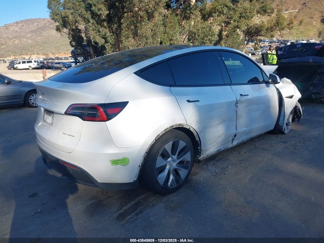 43845809 :رقم المزاد ، 7SAYGAEEXPF774389 vin ، 2023 Tesla Model Y Awd/long Range Dual Motor All-wheel Drive مزاد بيع