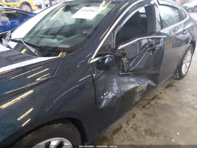 2022 CHEVROLET MALIBU 1G1ZD5STXNF180200 Photo 5