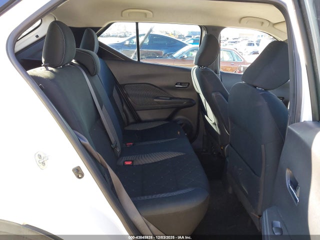 3N1CP5CU9JL521889 Nissan KICKS SV