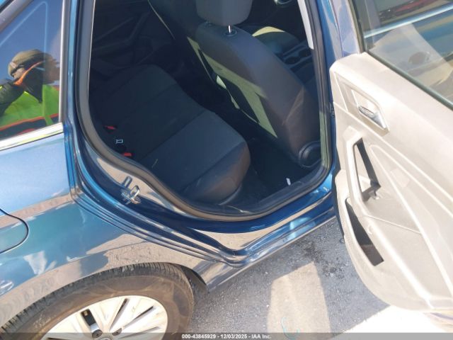 2020 VOLKSWAGEN JETTA 3VWCB7BU4LM076870 Photo 7