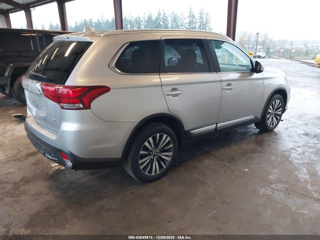 2020 MITSUBISHI OUTLANDER JA4AZ3A35LJ001383 Photo 3