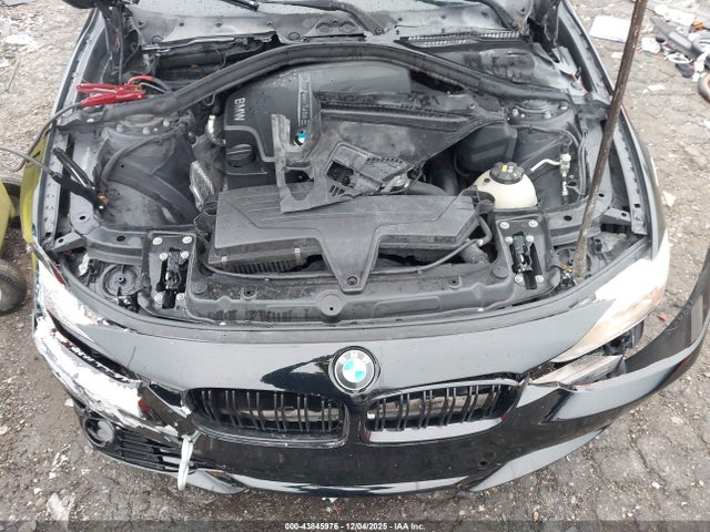 2017 Bmw 320i მანქანა იყიდება აუქციონზე, vin: WBA8E1G36HNU15796, აუქციონის ნომერი: 43845976