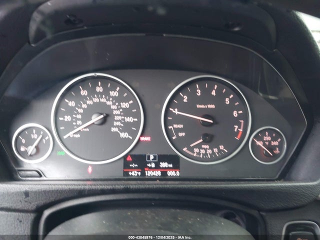 2017 Bmw 320i მანქანა იყიდება აუქციონზე, vin: WBA8E1G36HNU15796, აუქციონის ნომერი: 43845976
