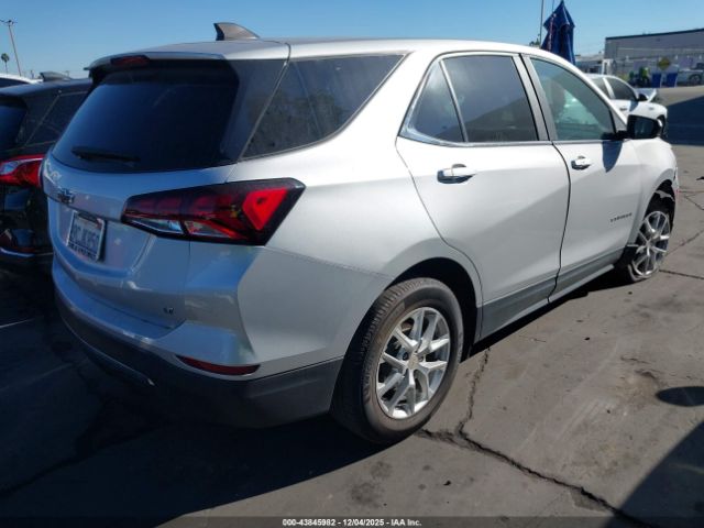 2022 CHEVROLET EQUINOX 3GNAXKEVXNL252775 Photo 3