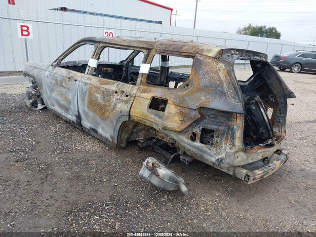 2021 JEEP GRAND CHEROKEE L 1C4RJKBG7M8162015 Photo 2