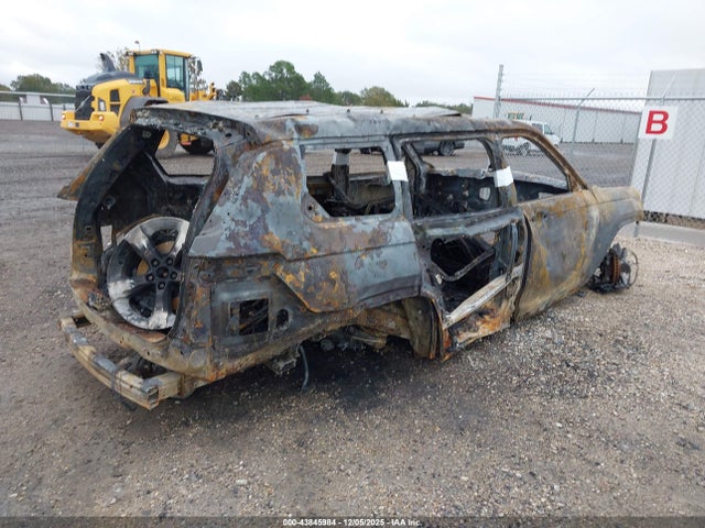 2021 JEEP GRAND CHEROKEE L 1C4RJKBG7M8162015 Photo 3