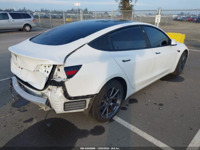 2021 TESLA MODEL 3 5YJ3E1EA9MF016131 Photo 3