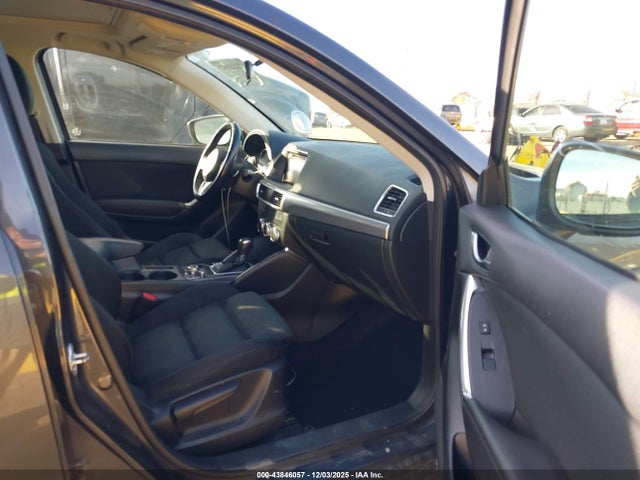 JM3KE4CY2G0827874 Mazda Cx-5 Touring