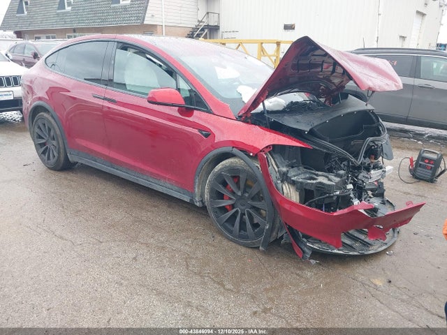 2024 TESLA MODEL X 7SAXCBE66RF456066