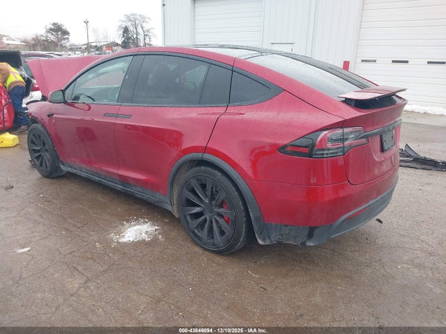 2024 TESLA MODEL X 7SAXCBE66RF456066 Photo 2