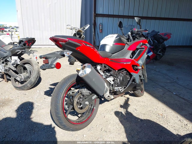 2025 KAWASAKI EX500 ML5EXGG16SDA68451 Photo 3