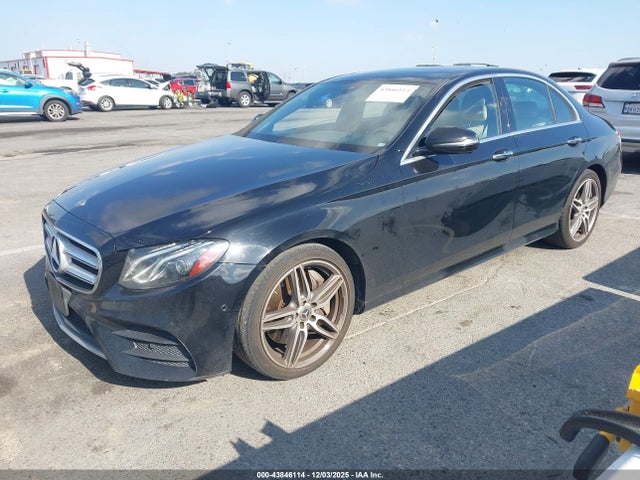 Mercedes-Benz E 300 2017 WDDZF4JB0HA258513 Image 2