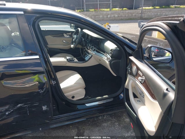 Mercedes-Benz E 300 2017 WDDZF4JB0HA258513 Image 5