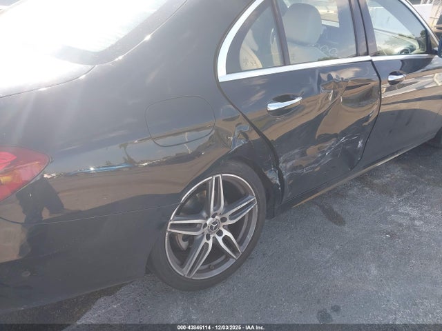 Mercedes-Benz E 300 2017 WDDZF4JB0HA258513 Image 6
