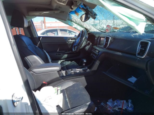 2018 KIA SPORTAGE KNDPN3AC4J7401215 Photo 4