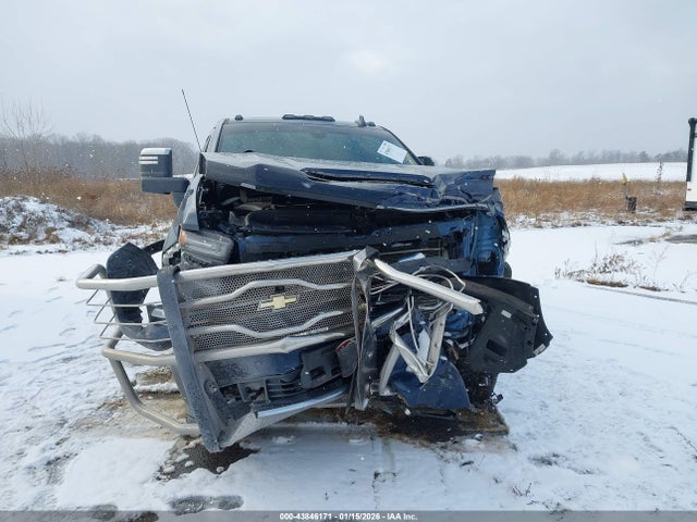 2GC4YVEY8N1219175 Chevrolet Silverado 3500hd 4wd Standard Bed High Country