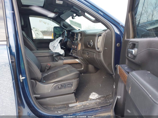 2GC4YVEY8N1219175 Chevrolet Silverado 3500hd 4wd Standard Bed High Country
