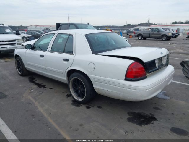 2011 FORD CROWN VICTORIA 2FABP7BV2BX159392 Photo 2