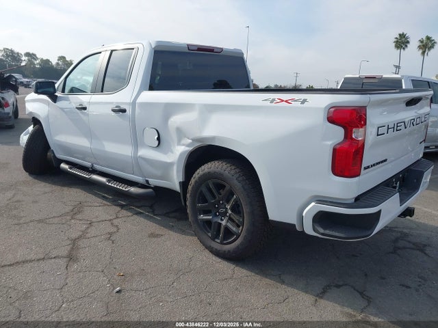 1GCRKBEK1SZ126504 Chevrolet Silverado 1500 4wd Standard Bed Custom