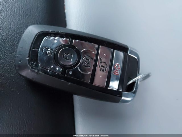 2023 FORD EXPLORER 1FMSK7DH3PGB43839 Photo 10