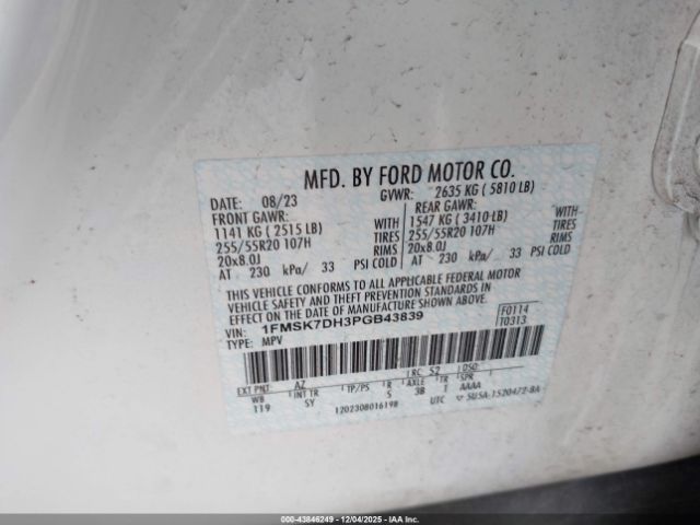 2023 FORD EXPLORER 1FMSK7DH3PGB43839 Photo 8