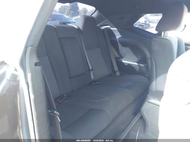 2019 DODGE CHALLENGER 2C3CDZAG7KH672268 Photo 7