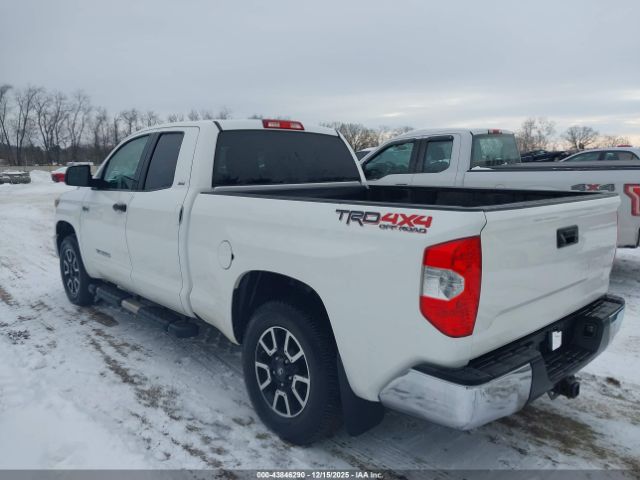 2018 TOYOTA TUNDRA 5TFUW5F10JX707735 Photo 2