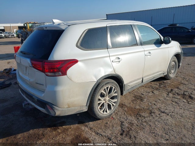 2018 MITSUBISHI OUTLANDER JA4AD2A39JZ008862 Photo 3