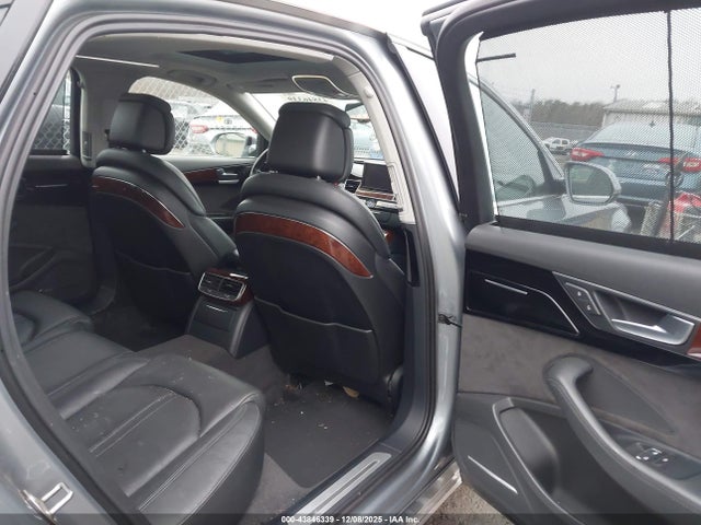 2012 AUDI A8 L WAURVAFD6CN015504 Photo 7