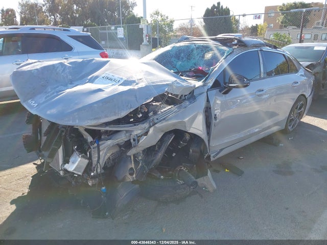 KNAG64J75S5317310 KIA K5 Gt-line
