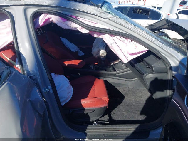 KNAG64J75S5317310 KIA K5 Gt-line