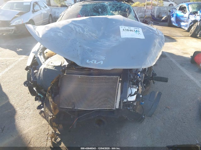 KNAG64J75S5317310 KIA K5 Gt-line