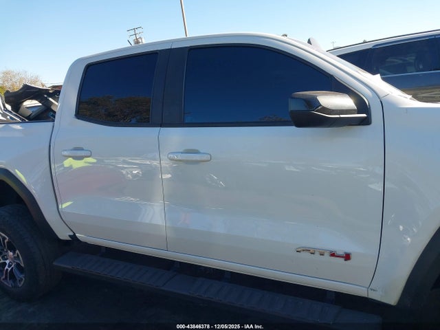 1GTP6DEK4P1190923 GMC Canyon 4wd Short Box At4