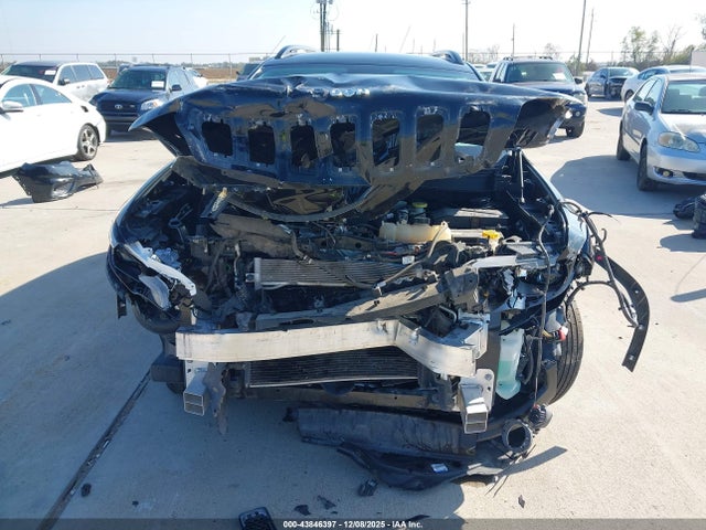 1C4PJMMN1ND545889 Jeep Cherokee Latitude Lux 4x4
